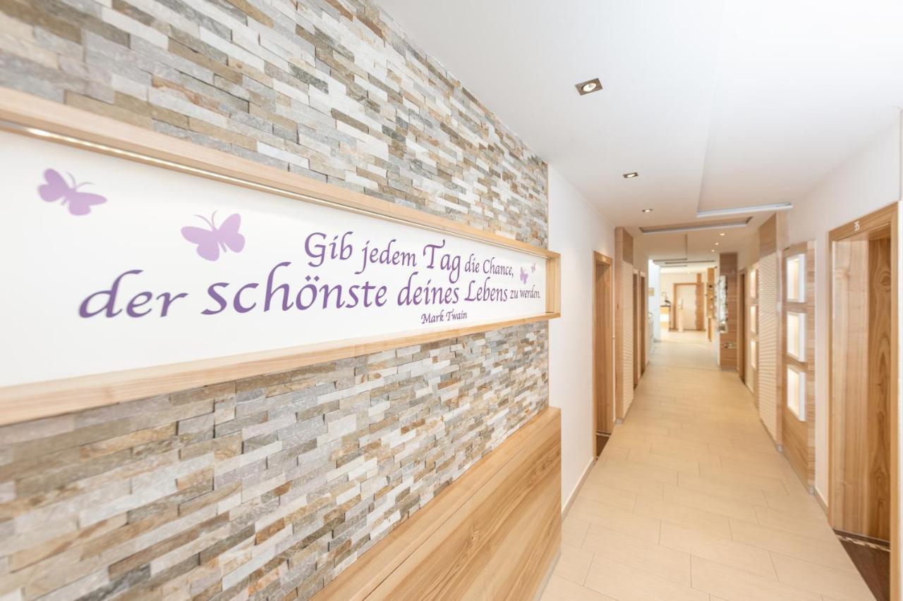 Maria Theresien Hof Loipersdorf Jennersdorf Exterior photo